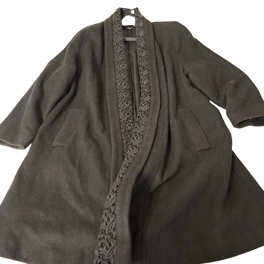 Vintage Lady Suzette Black Wool Blend Coat Womens L USA Embroidered Trim